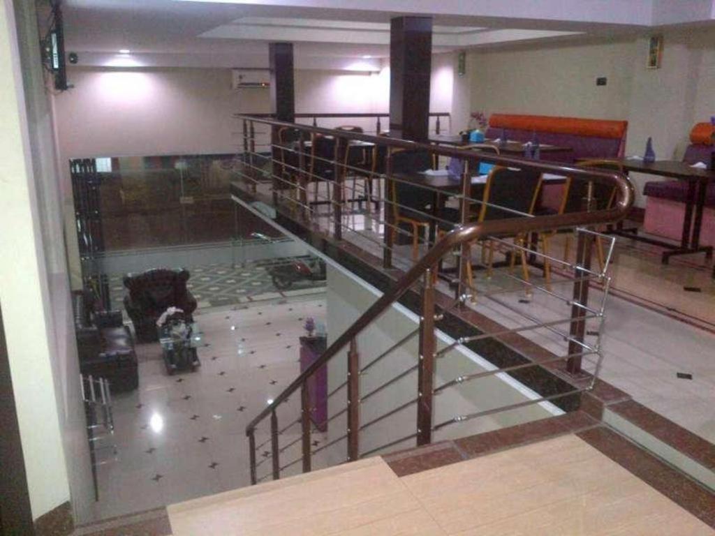 Erin Int Hotel Makassar Exterior foto